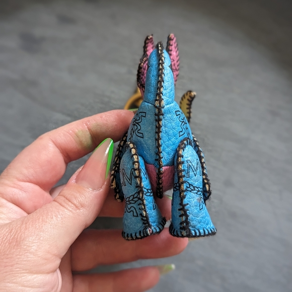 Adorable little MCM dragon in blue and pink, black logo, gold hardware - Picture 5 of 7